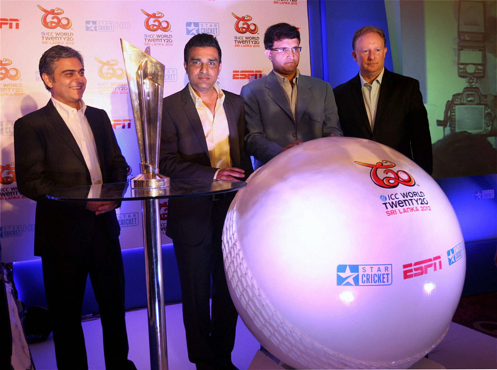 New Delhi : Former cricketers Sourav Ganguly and Sanjay Manjreker with ICC General Manager-Commercial, Campbell Jamieson and Aloke Malik, Managing Director, ESPN Software India Pvt Ltd., during a press conference for ESPN's plan for ICC World Twenty2...