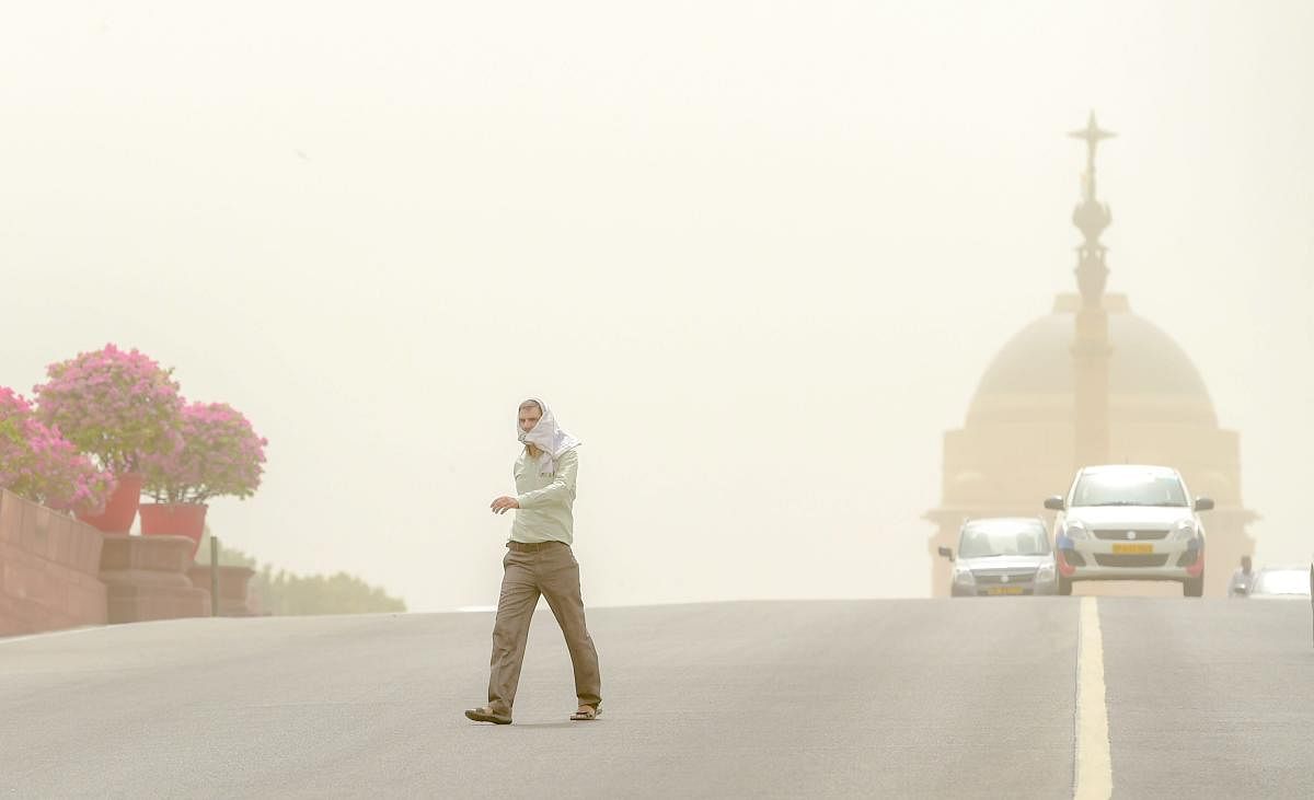 A hazy overcast near Rashtrapati Bhawan as air quality dips further, in New Delhi on Wednesday. PTI Photo