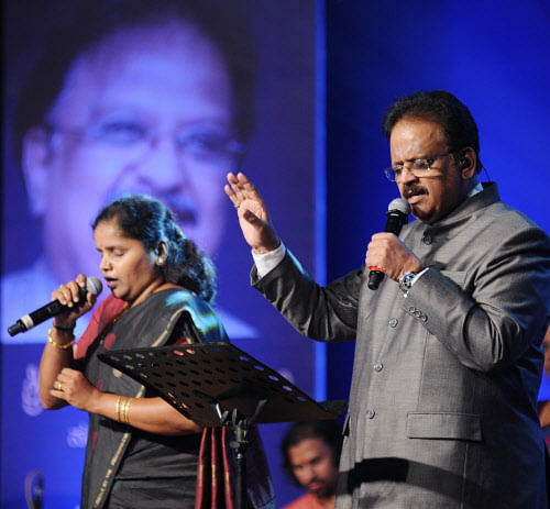 S P Balasubrahmanyam singing for cancer patients aid programme organised by Sri Shankara Cancer Hospital at Sophia's Auditorium in Bengaluru in 2012. Credit: DH Archive/Ranju P