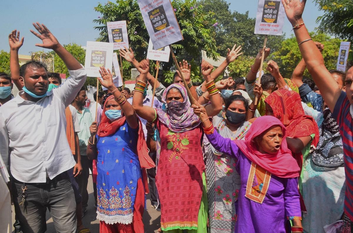 Members of the Valmiki community stage a protest in Moradabad on Thursday. Credit: PTI Photo