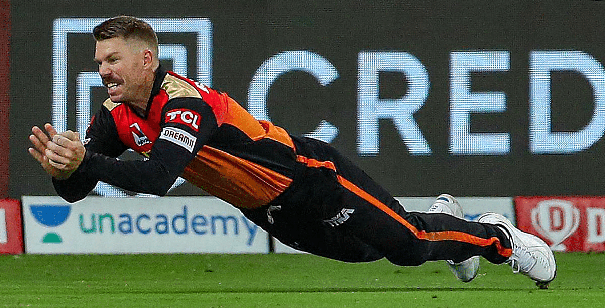 David Warner of Sunrisers Hyderabad takes the catch to dismiss Glenn Maxwell of Kings XI Punjab during their Indian Premier League (IPL) match between the Kings XI Punjab and the Sunrisers Hyderabad. Credit: PTI Photo