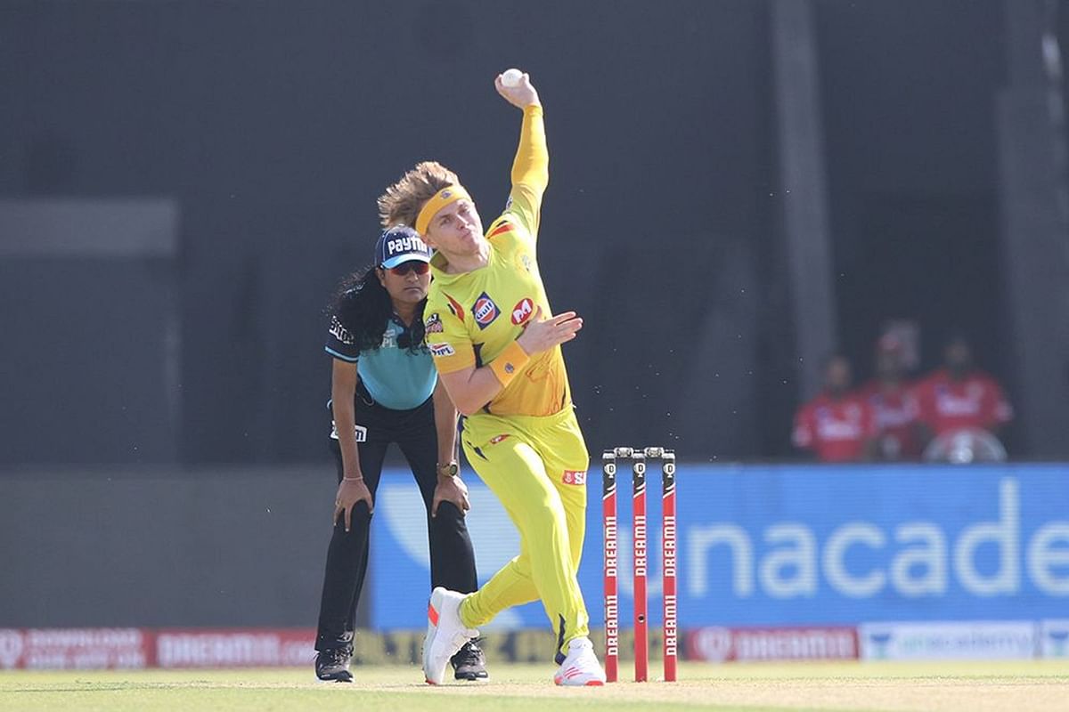 Sam Curran of Chennai Superkings bowls during match 53 of season 13 of the Dream 11 Indian Premier League (IPL) between the Chennai Super Kings and the Kings XI Punjab at the Sheikh Zayed Stadium, Abu Dhabi in the United Arab Emirates on the 1st November 2020. Credit: iplt20.com/BCCI