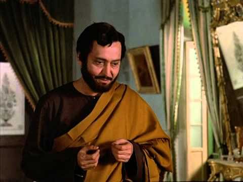 Soumitra Chatterjee in Rabindranath Tagore's cinematic rendition of Ghore Baire. Credit: YouTube