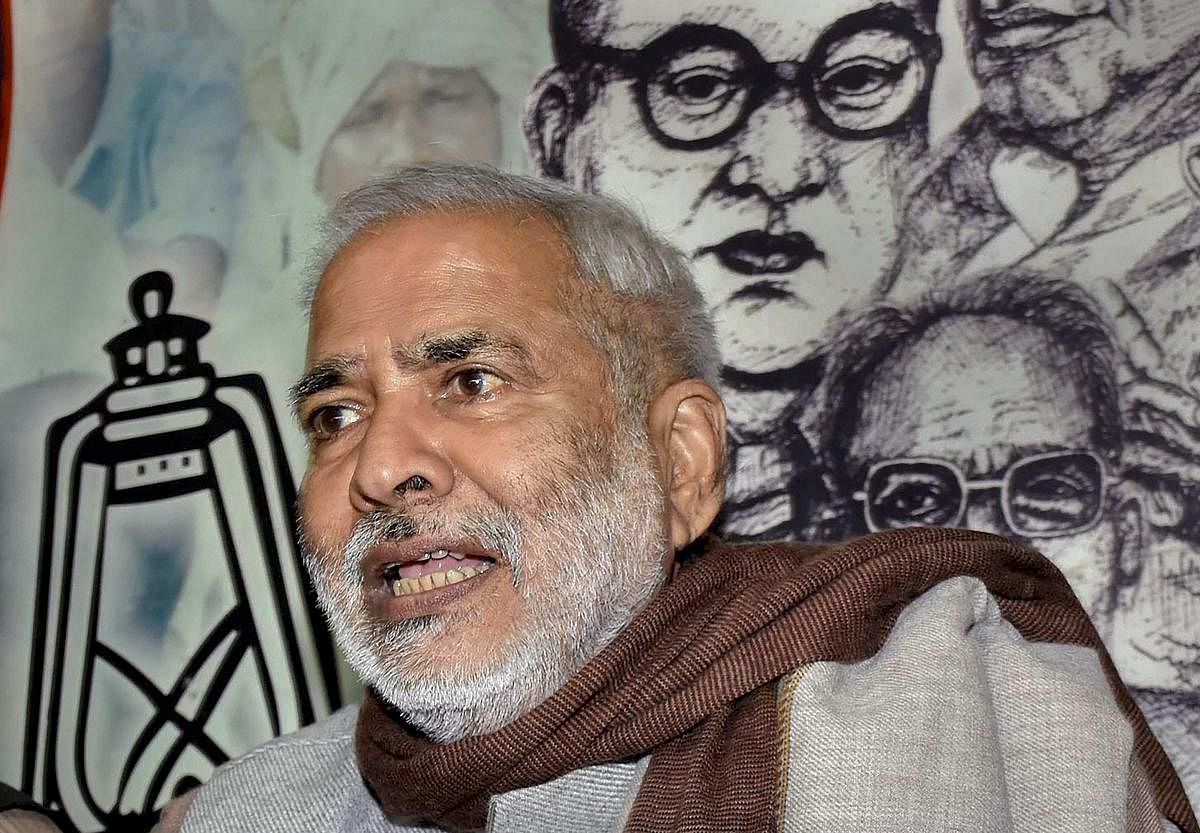 RJD leader Raghuvansh Prasad Singh, the driving force behind the rural jobs scheme Mahatma Gandhi National Rural Employment Guarantee Act (MGNREGA), breathed his last at the AIIMS on September 13 due to post Covid-19 complications. Credit: PTI Photo