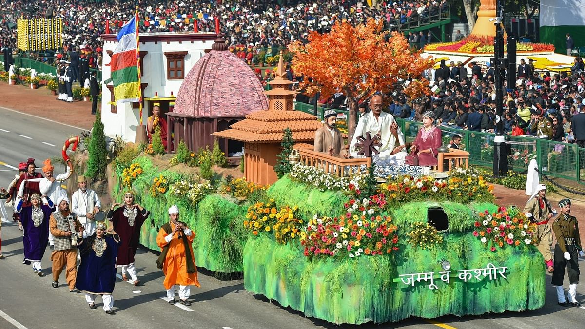 The tableau Jammu and Kashmir moves during the 70th Republic Day Parade. Credit: PTI File Photo