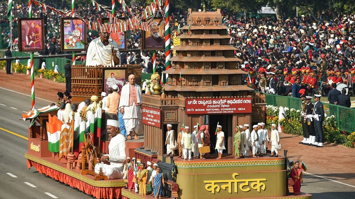 The tableau of Karnataka moves past the saluting dais during the 70th Republic Day Parade. Credit: PTI File Photo