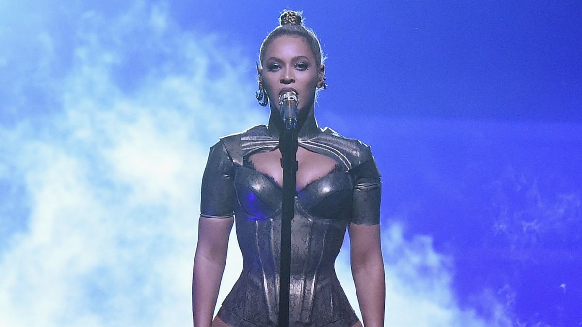 BEST R&B PERFORMANCE | 'Black Parade' | Beyoncé