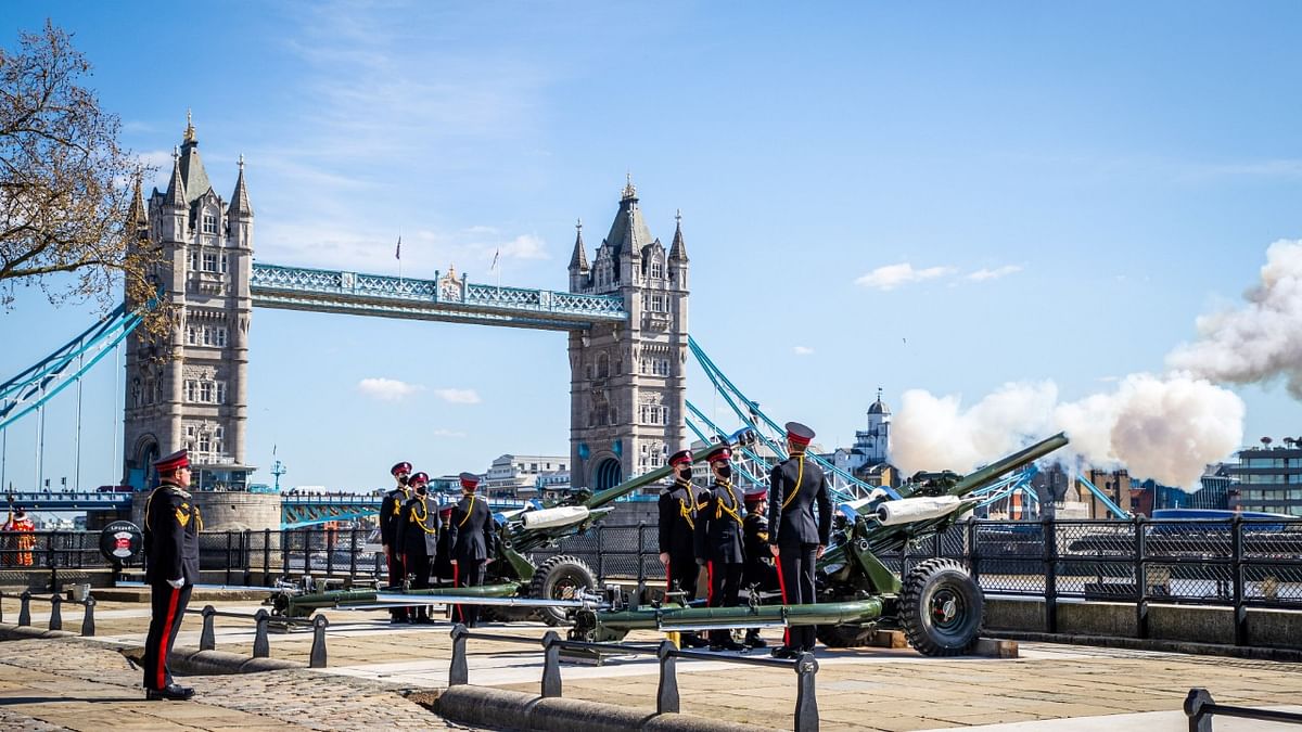 A view of the gun salute at the Tower of London: Two rounds were fired to begin and end the National Minute Silence immediately before the funeral service. Credit: Reuters Photo