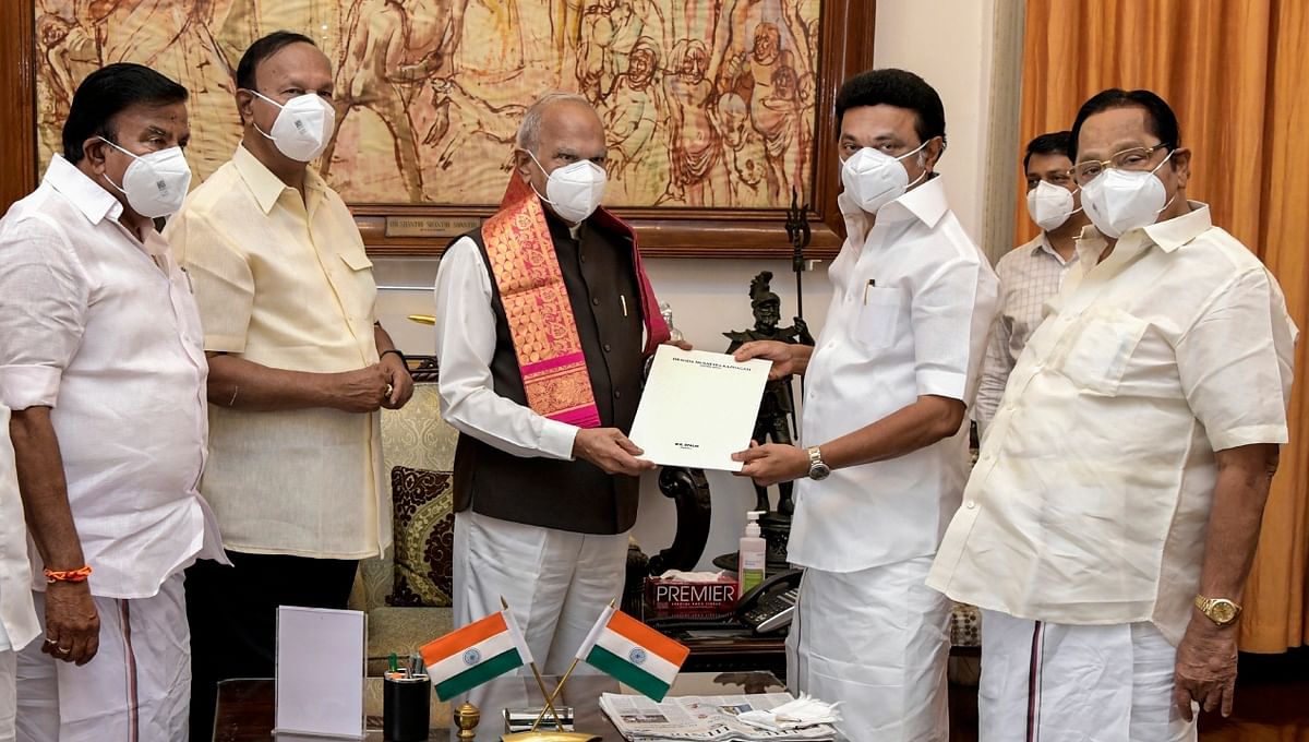Earlier, DMK president MK Stalin met governor Banwarilal Purohit to stake claim to form the government after his party's victory in the state assembly elections.