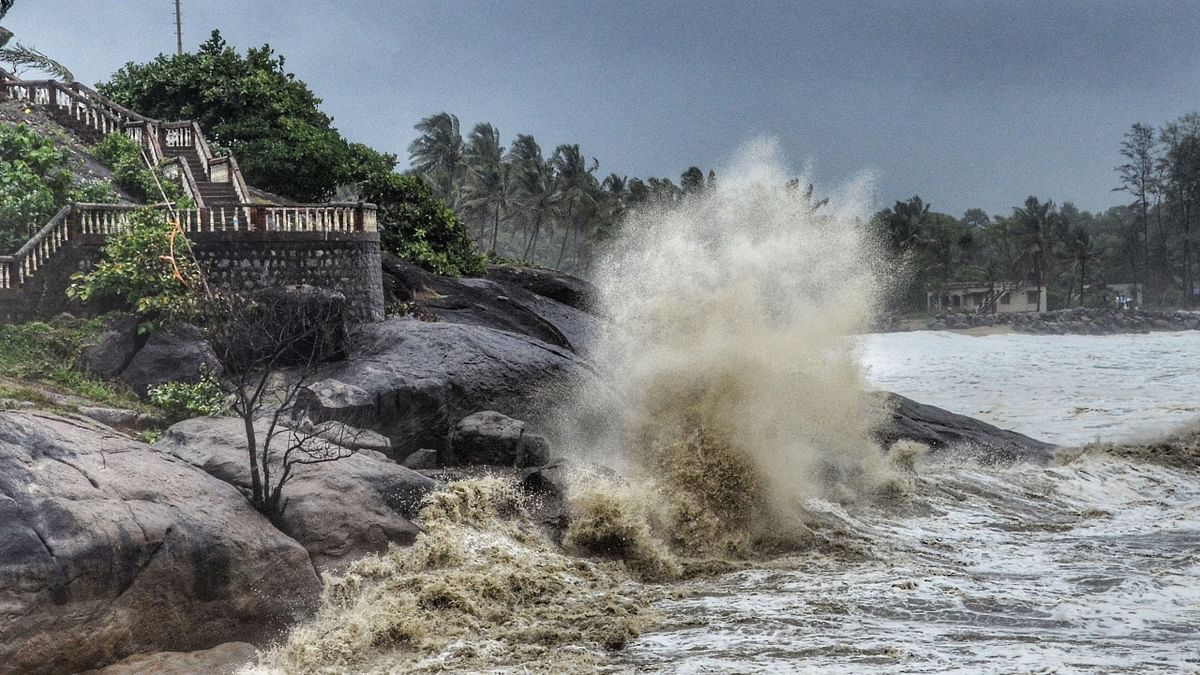 Cyclone Tauktae: Karnataka, Kerala & Mumbai brace for strong winds & torrential rains