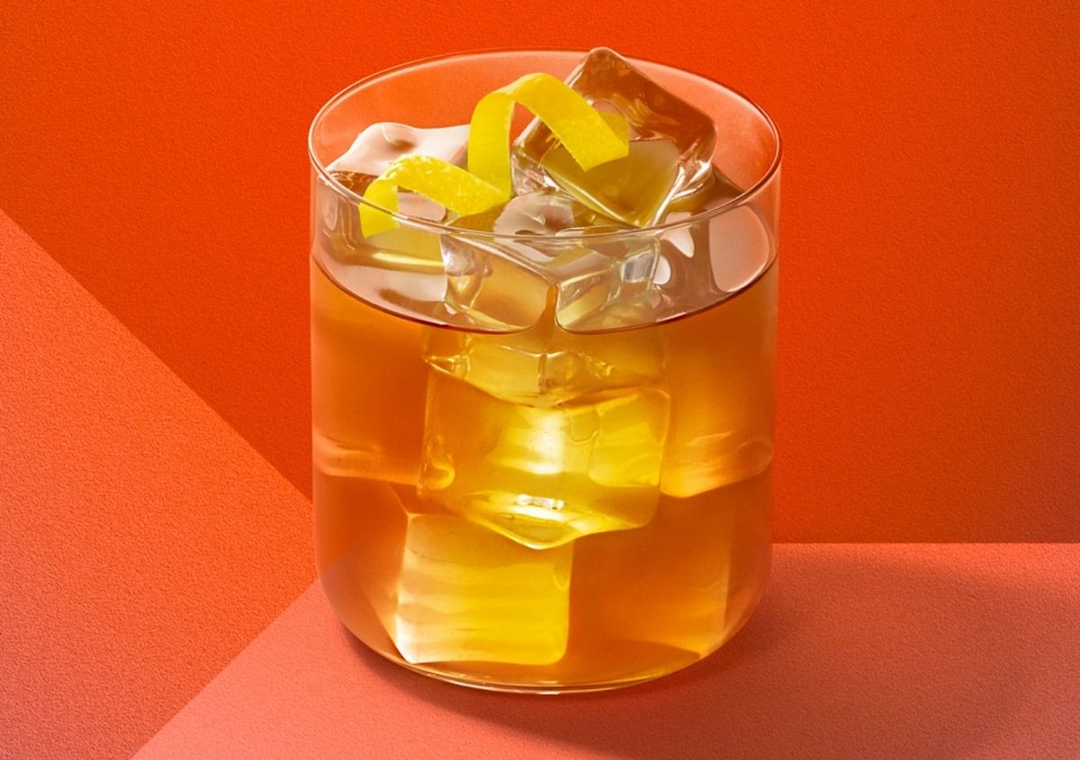 Glenmorangie - Ginger Lemon: For this cocktail we twist and shake our Glenmorangie name into a sumptuous #AGingerLemon anagram. A dash of lemon bitters, a serving of The Original and a splash of ginger ale for good measure, our Highball takes on the signature serve and turns it up a notch.