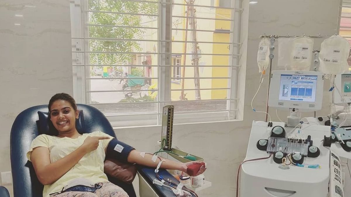 Actress Nayana Panyam who successfully overcome COVID-19 has donated her plasma. Credit: Instagram/nayana.nagarajofficial