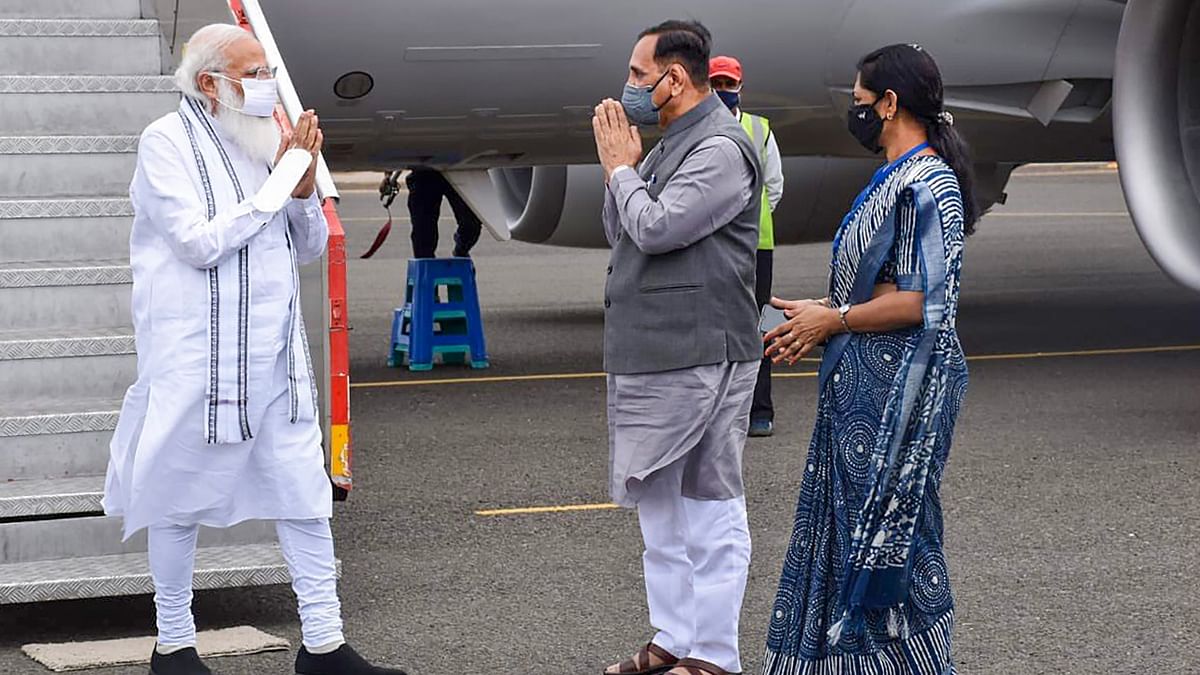 PM Modi landed at Bhavnagar from Delhi around noon and proceeded for the aerial survey of Una, Diu, Jafarabad and Mahuva.