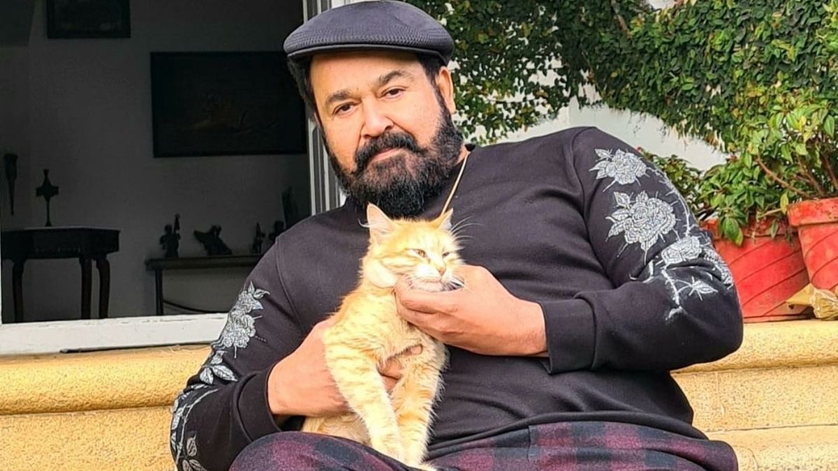 Actor Mohanlal fondly called Laletan is one of the most celebrated actors in India. Career spanning over three decades, Mohanlal is known for his powerful acting. As he turns 61 today, we take a look at some of his rare and candid pictures.
