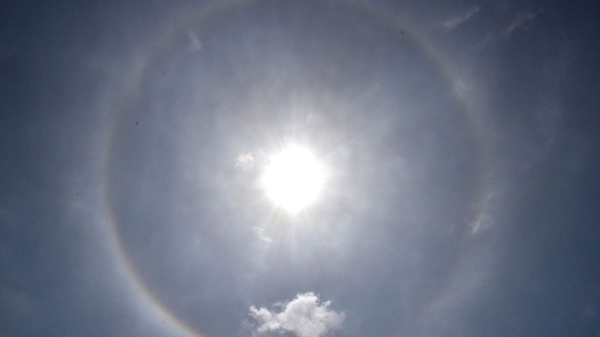 Sun Halo Unique Scenes Witnessed By Bengaluru Today Photo Viral What Is Sun  Halo