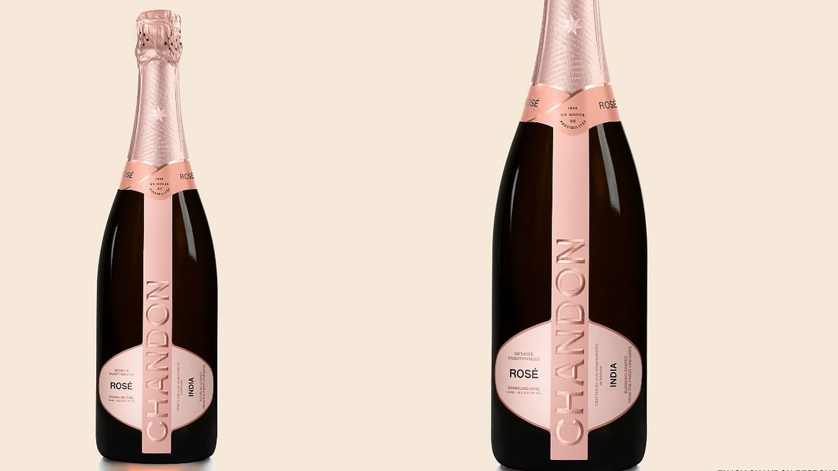 Chandon Rose (Sparking Wine): Chandon India, launched in 2013 in the Nashik region of India produces world-class, premium quality sparkling wine in two variants – Brut and Rosé.