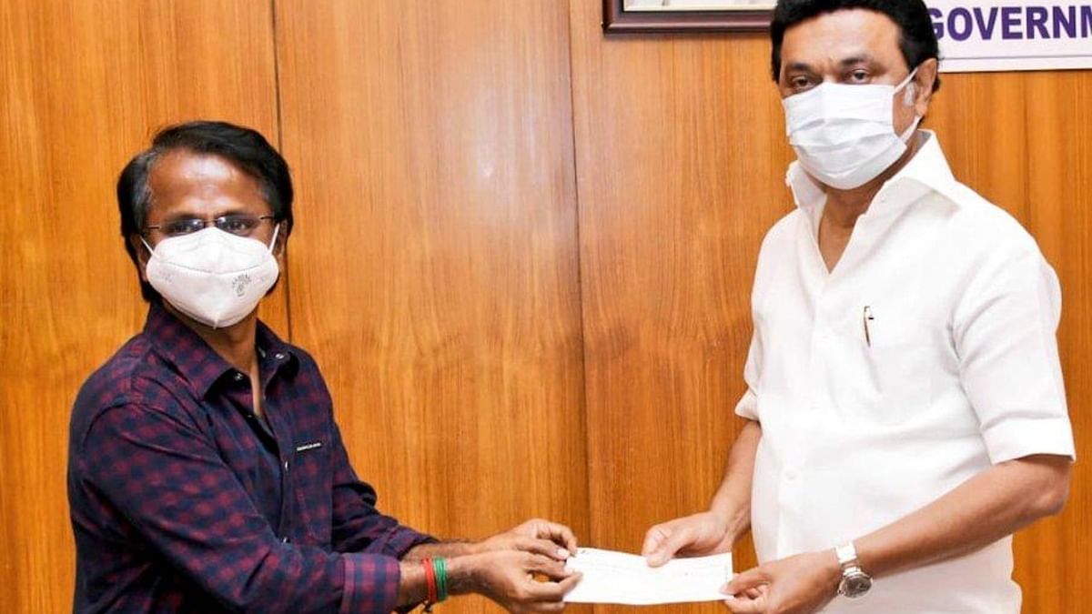 'Darbar' filmmaker AR Murugadoss donated Rs 25 lakh to Tamil Nadu Chief Minister's Relief Fund.