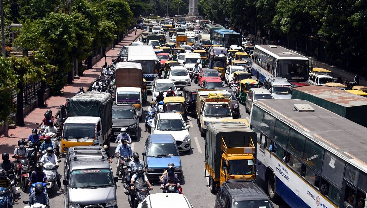 Heavy traffic is seen at JC Road, NR square, opp BBMP in Bengaluru. Credit: DH Photo/SK Dinesh