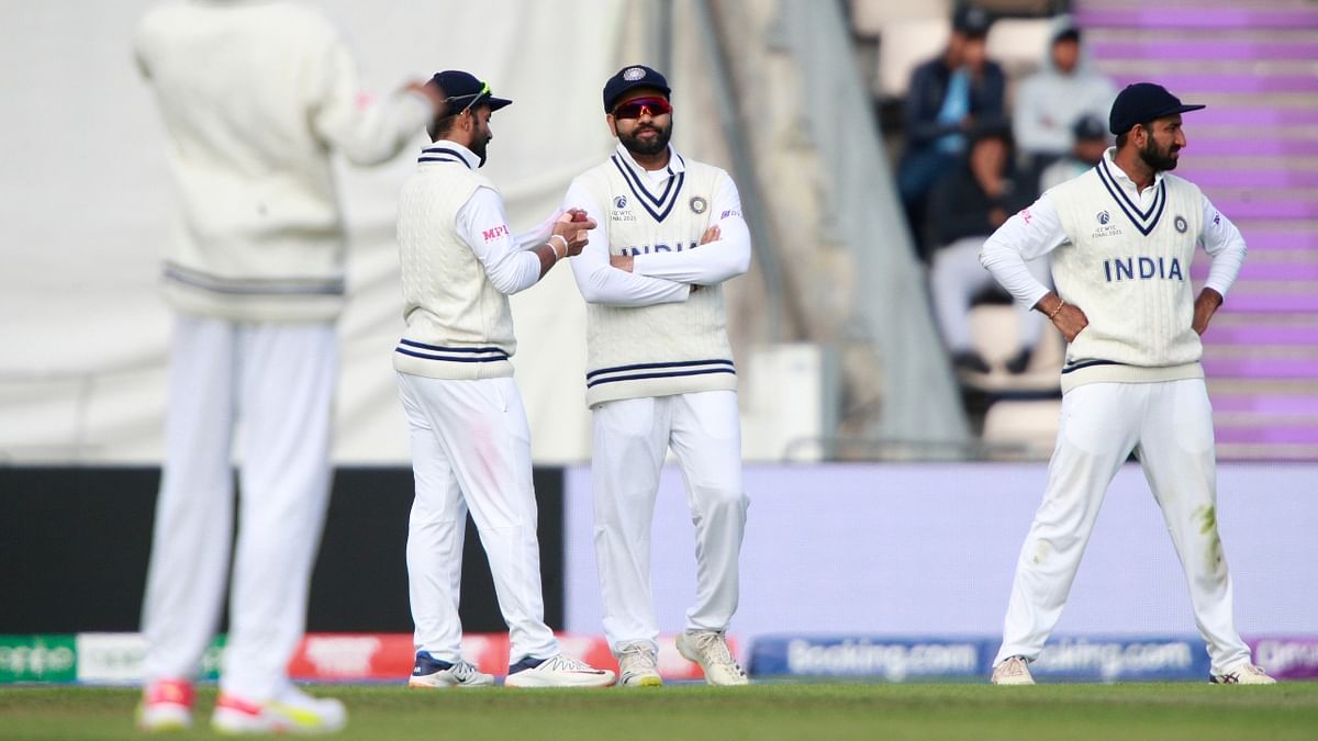 India's last hope of turning the tide evaporated when, with New Zealand 55 runs shy of victory at 84-2, Cheteshwar Pujara dropped a regulation slip catch off the luckless Jasprit Bumrah to reprieve Taylor on 26. Credit: AP Photo