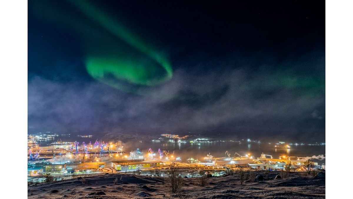 Aurora in Murmansk. Credit: Vitaliy Novikov (Russia)