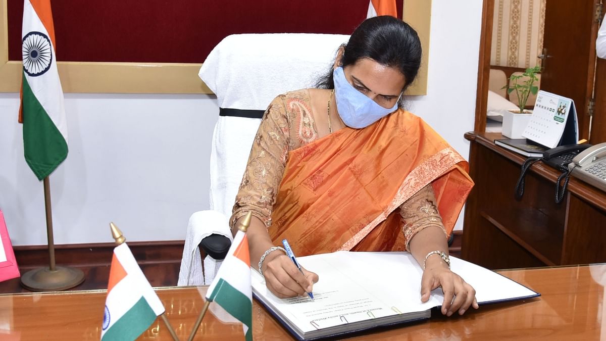 Bharati Pravin Pawar at her office as the Minister of State for Health and Family Welfare.