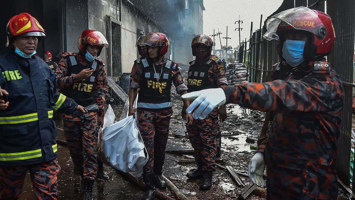 52 people have died and over 50 were injured in the fire, the Dhaka Tribune reported. Credit: AFP Photo