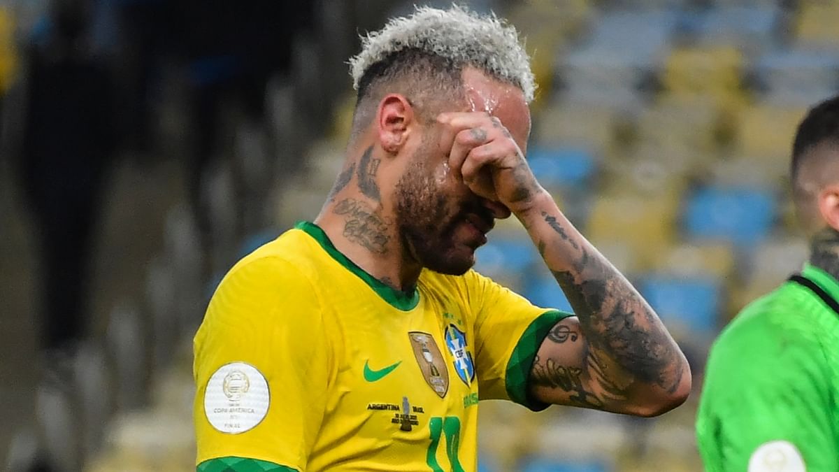 Neymar in tears after losing 1-0 to Argentina in the Copa America final. Credit: AFP Photo