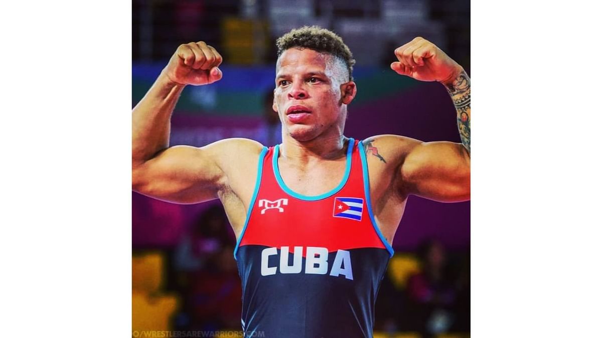 In men's Greco-Roman, Cuba has a strong duo in three-time Olympic champion Mijain Lopez at 130-kg, plus world and Olympic champion Ismael Borrero. Cuba has a chance to repeat their successful Rio performance in Tokyo. Borrero, a former weightlifter, broke through at the 2015 World Championships. He moved up to 67-kg in this Olympic cycle. Credit: Instagram/borreromolina