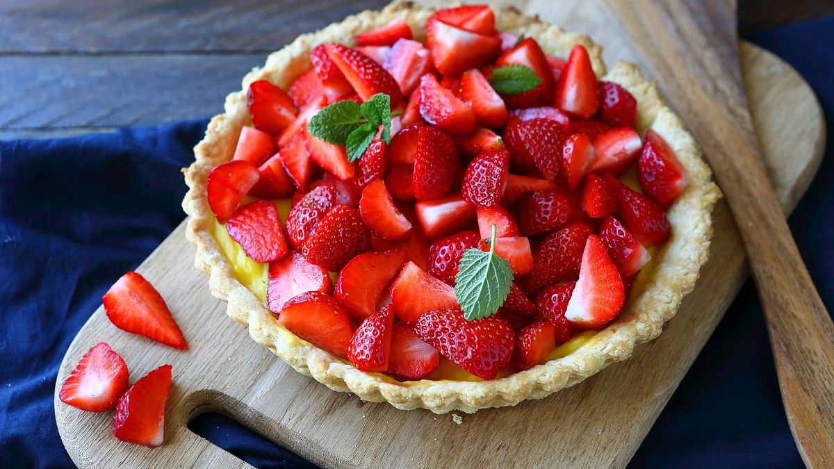 Oatmeal Strawberry Tart - Ditch the apple pie, try your hands at this delicious strawberry and oats tart. With a crumbly oats tart-base and lush strawberry and fresh cream topping, it's definitely a treat best saved for weekends. Credit: Special Arrangement