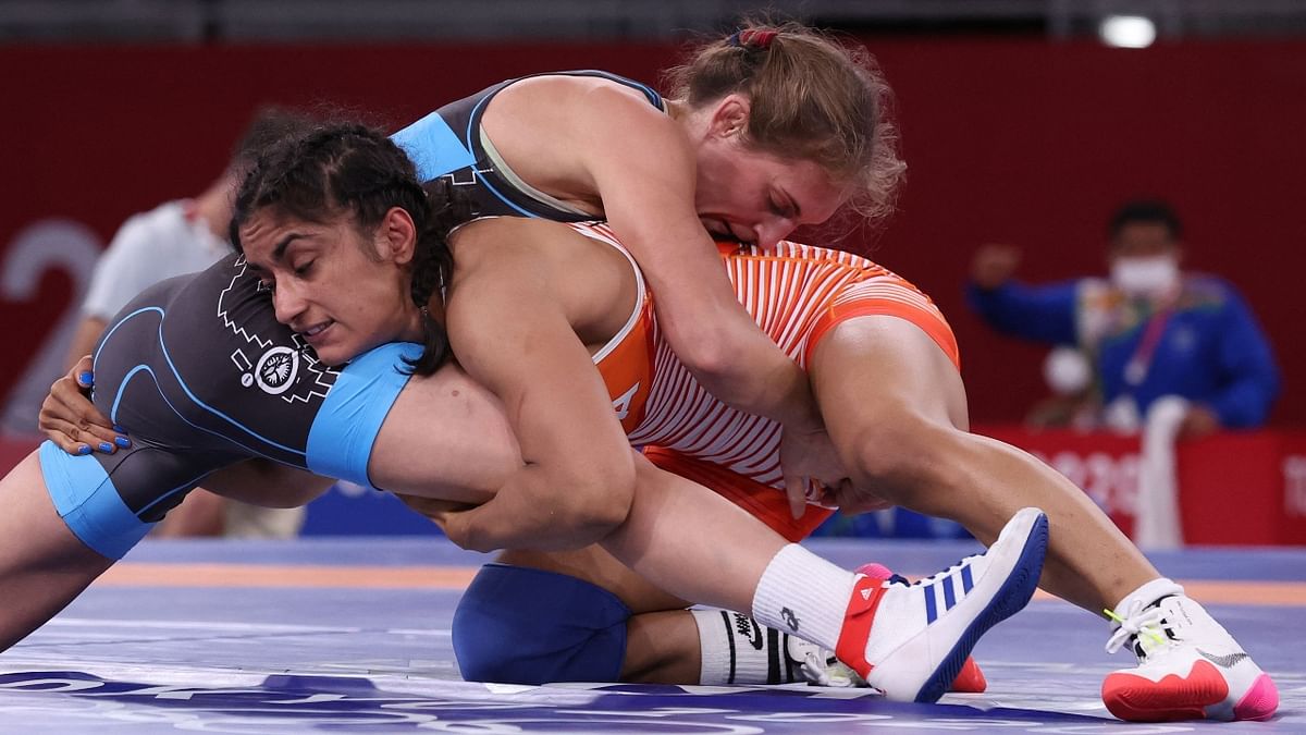 Vinesh had no answer to the supreme defence of Vanesa, who got her revenge from the Indian at the biggest stage after suffering a similar embarrassing defeat 'by fall' earlier this year in Ukraine. Credit: AFP Photo