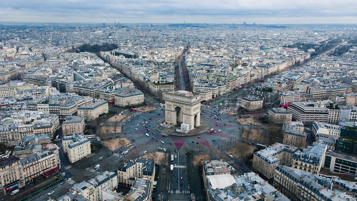 France: It has an EPI score of 83.95, making it the fifth cleanest country in the world. Credit: Unsplash/Rodrigo Kugnharski