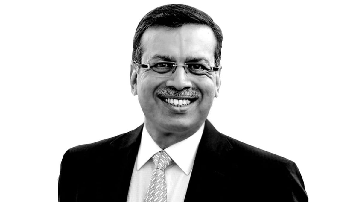 Sanjiv Goenka: Sanjiv controls the conglomerate RP-Sanjiv Goenka Group which is headquartered in Kolkata. The Goenka family has made significant donations towards healthcare and education. Credit: www.rpsg.in/