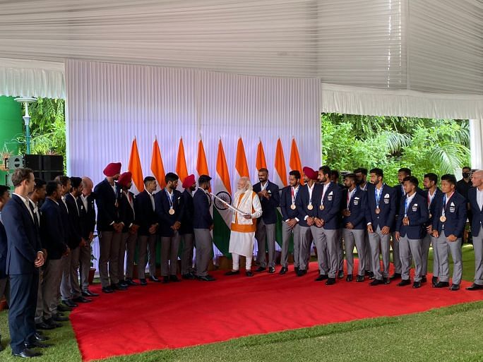 PM with Pehalwaans! PM Modi interacts with the Indian wrestling team that went to the Olympics.