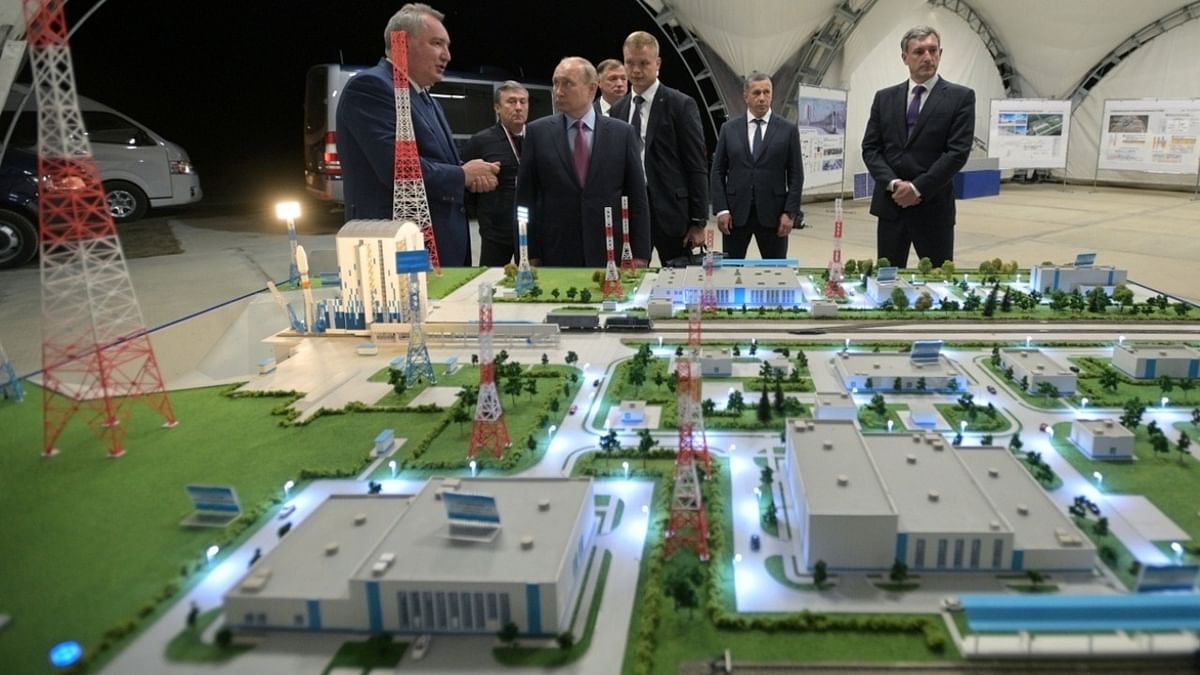 Russian President Putin and Director General of the State Space Corporation Roscosmos Rogozin visit the Vostochny Cosmodrome in Amur Region. Credit: Reuters Photo