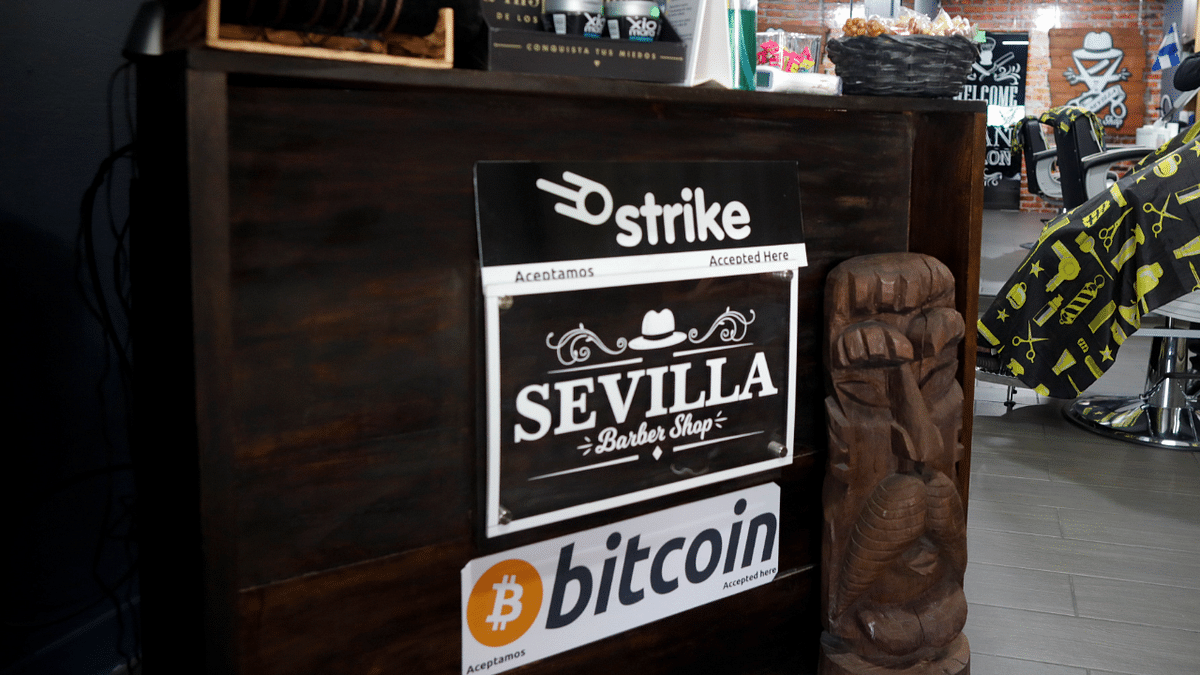 El Salvador prepares to use Bitcoin as a legal tender, in Santa Tecla. Credit: Reuters Photo