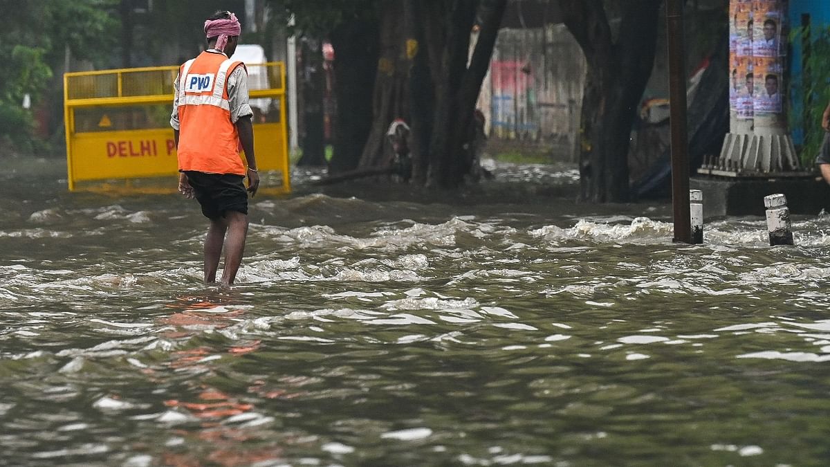 Despite the monsoon embracing Delhi only on July 13, making it the most-delayed in 19 years, the capital had recorded 16 rainy days in the month, the maximum in the last four years. Credit: PTI Photo