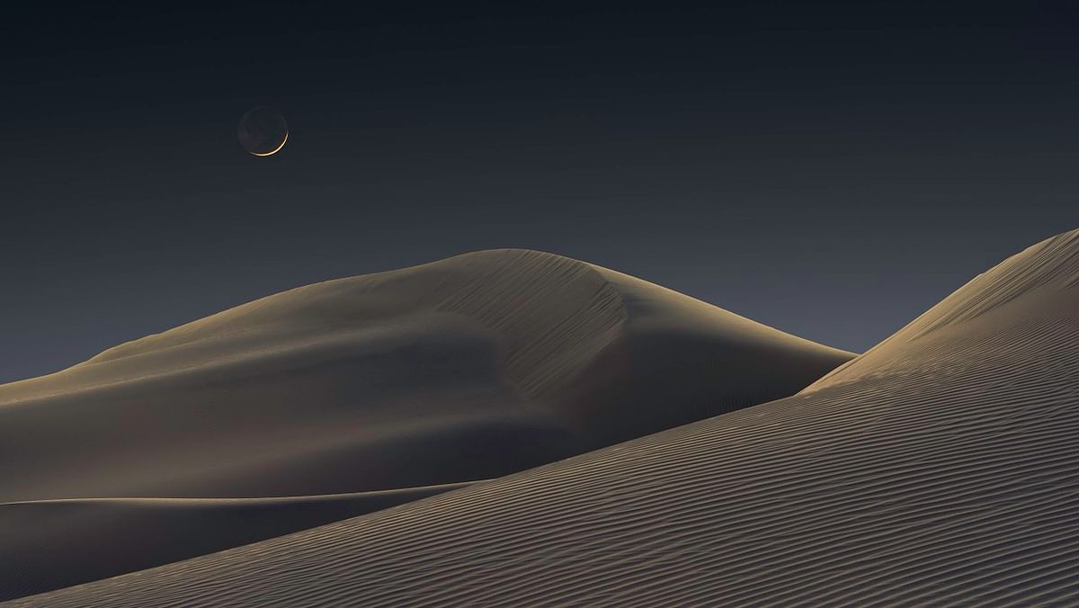 Skyscapes Winner: Luna Dunes. Credit: Royal Observatory Greenwich’s Astronomy Photographer of the Year 13 (2021) competition/exhibition - Jeffrey Lovelace (USA)