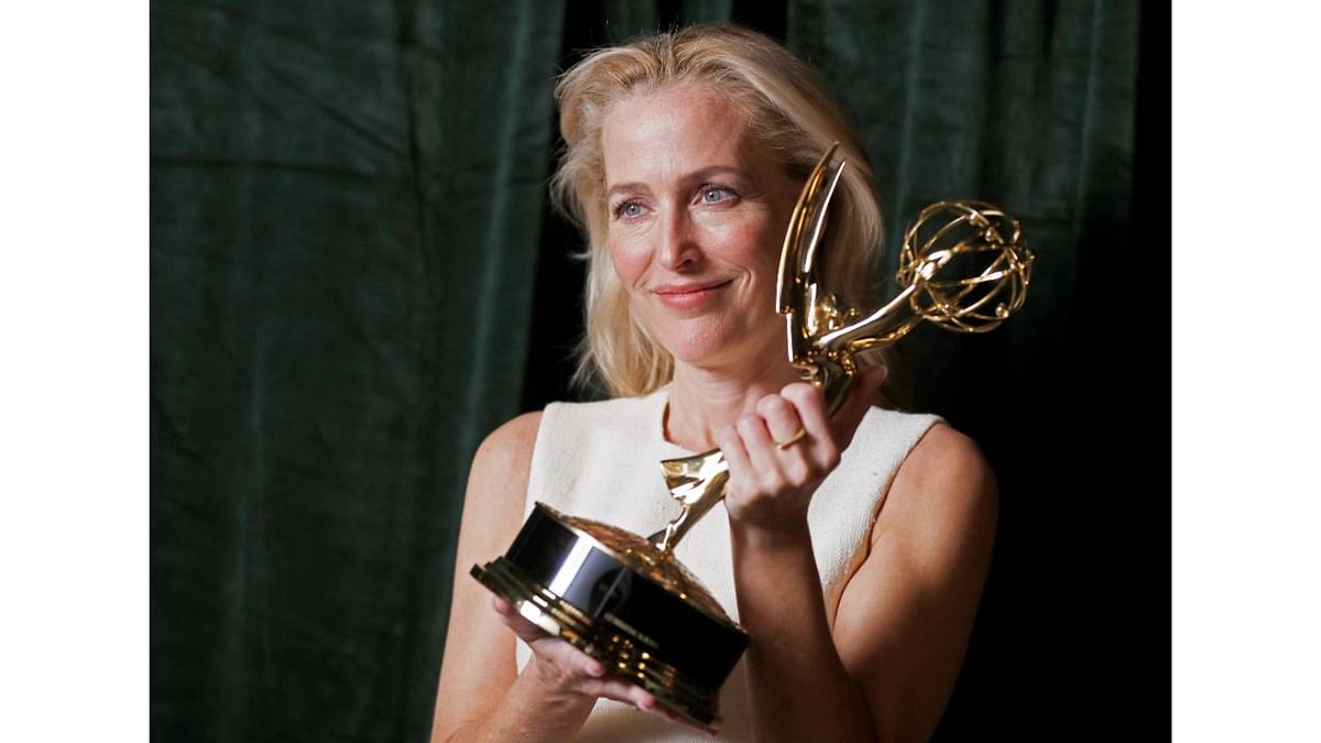Best Supporting Actress, Drama | Gillian Anderson,