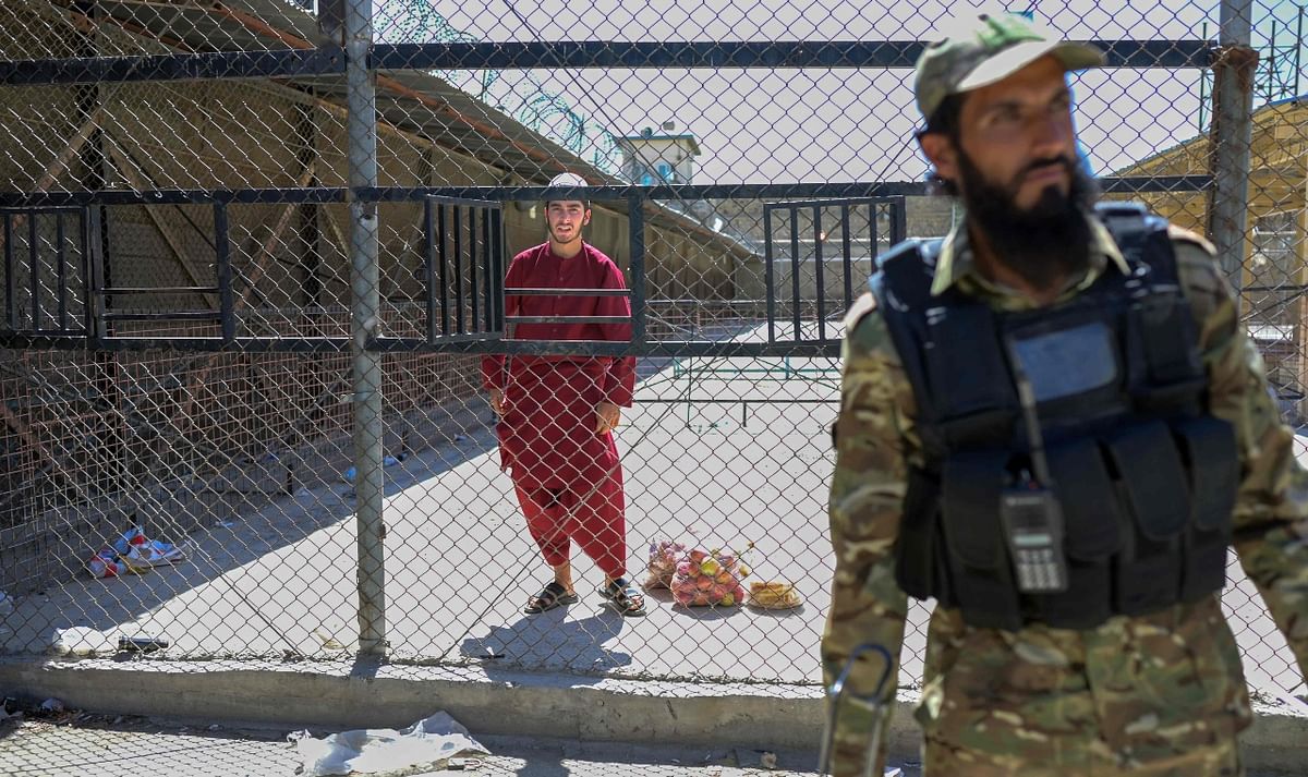 After capturing Afghanistan, the Taliban fighters freed all the inmates there, the government guards fled, and now dozens of Taliban fighters are running the facility. Credit: AFP Photo