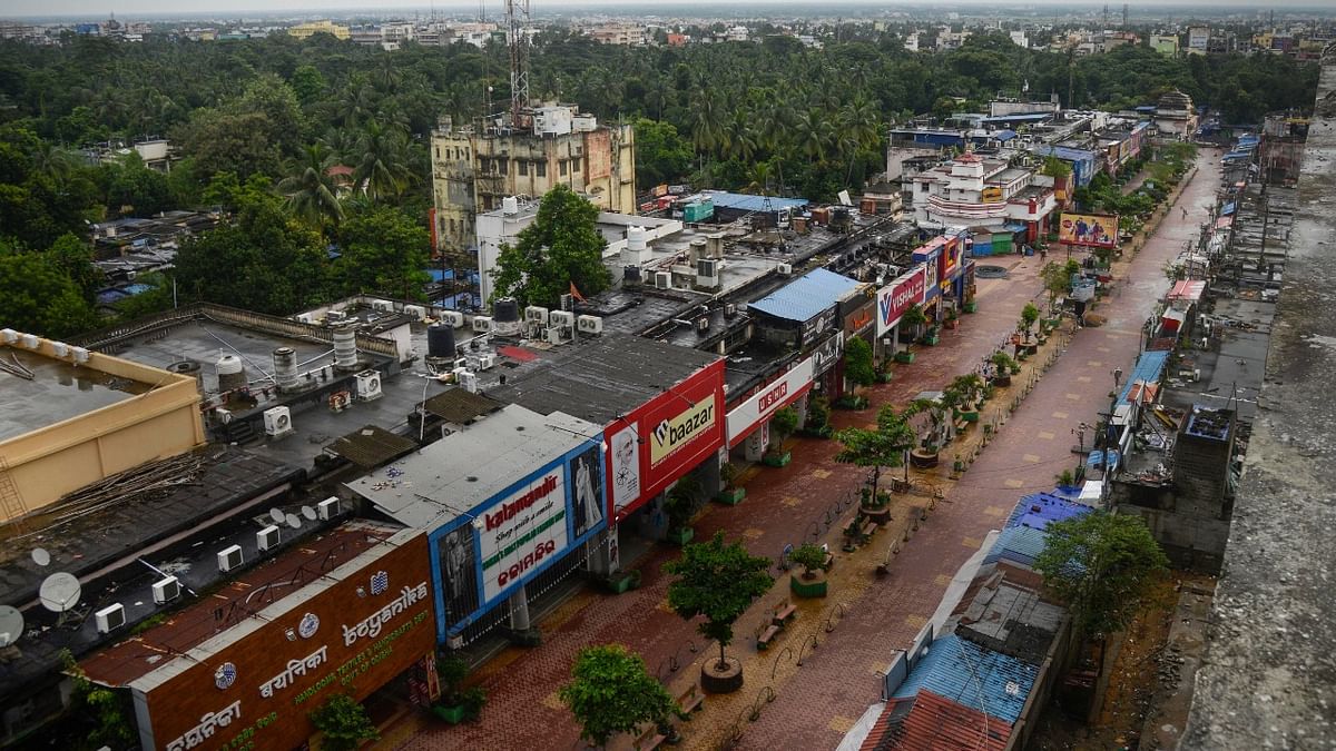 A deserted view of a market during Bharat Bandh called by farmers' organisations in Bhubaneswar. Credit: PTI Photo