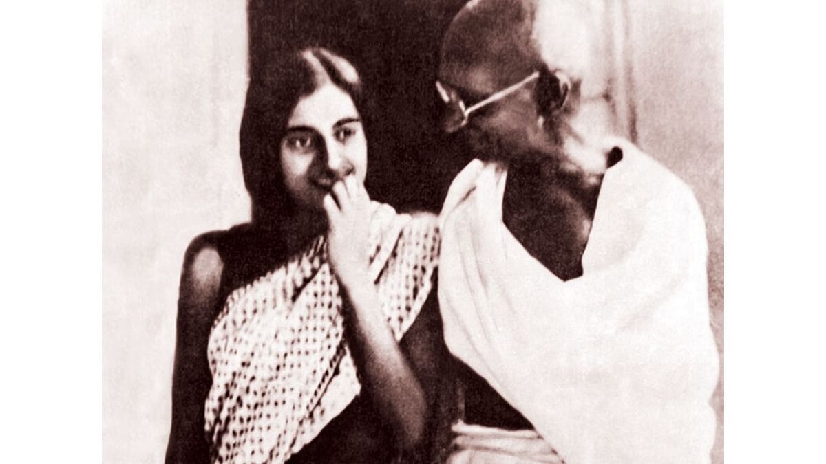 Gandhiji with young Indira. Credit: www.gandhi.gov.in