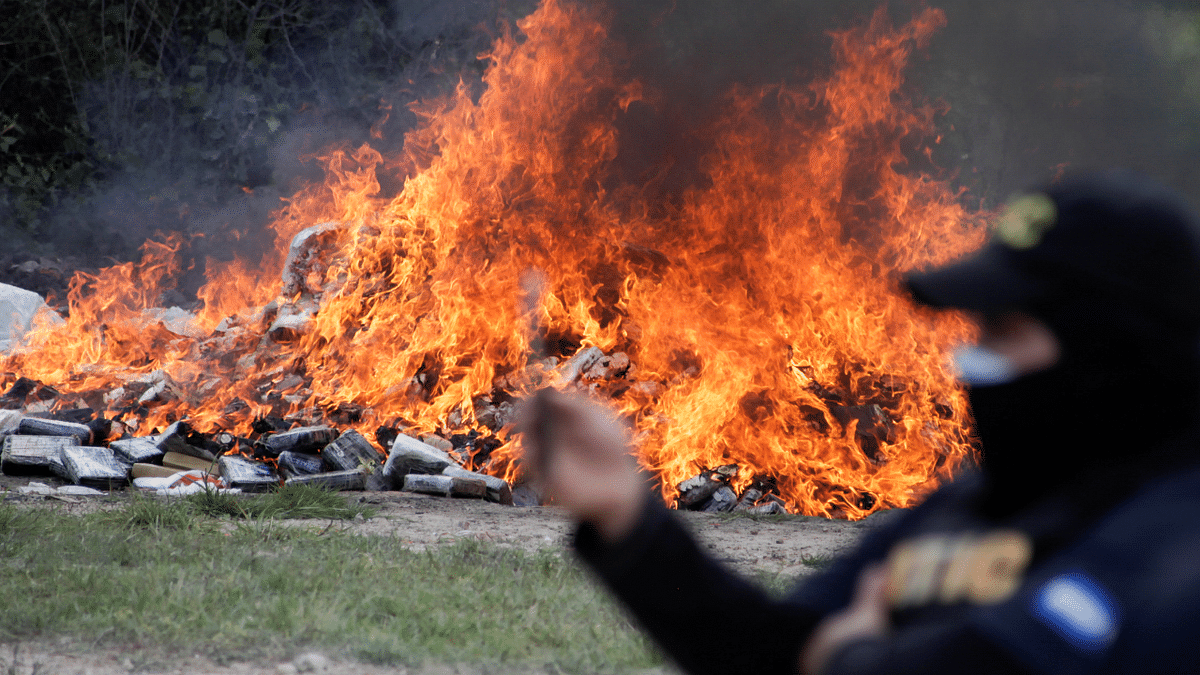 Honduras incinerate drugs seized during police operations in Tegucigalpa. Credit: Reuters Photo