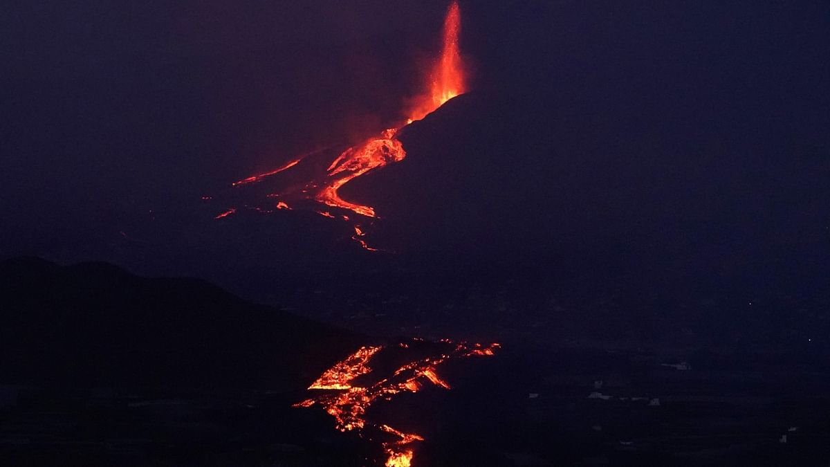 Volcano continues to erupt on Spain's island of La Palma. Credit: Reuters Photo
