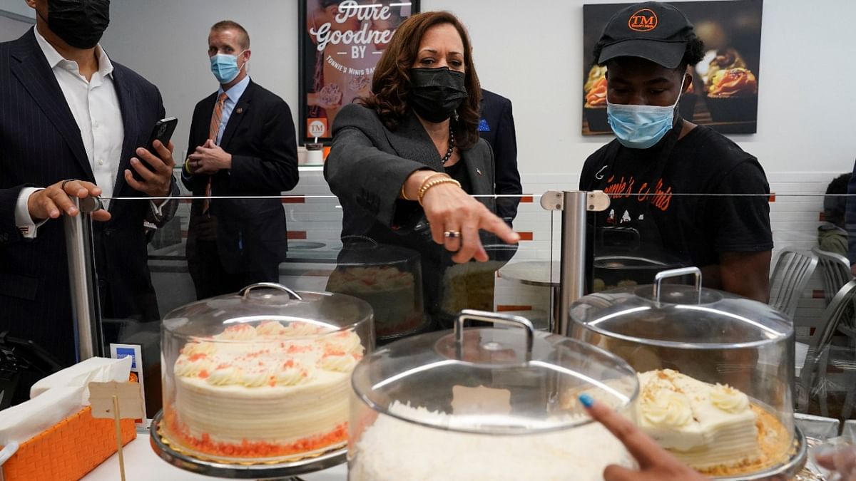 US Vice President Kamala Harris visits a bakery in Newark, New Jersey US. Credit: Reuters Photo
