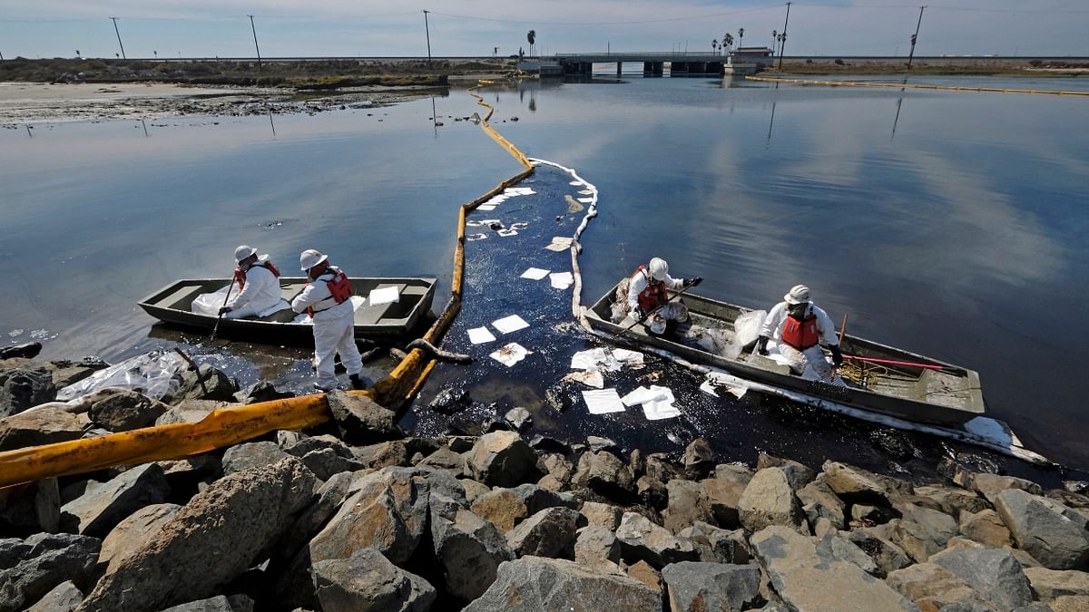 The spill prompted officials to close the beaches in Huntington Beach. Credit: AP/PTI Photo