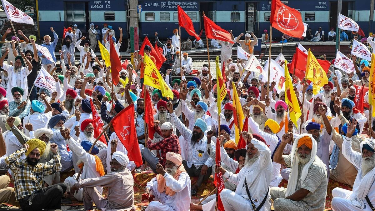 The Samyukt Kisan Morcha's six-hour 'rail roko' protest over the Lakhimpur violence affected 150 locations in the Northern Railway zone and hindered the running of 60 trains, said its chief public relation officer (CPRO). Credit: AFP Photo