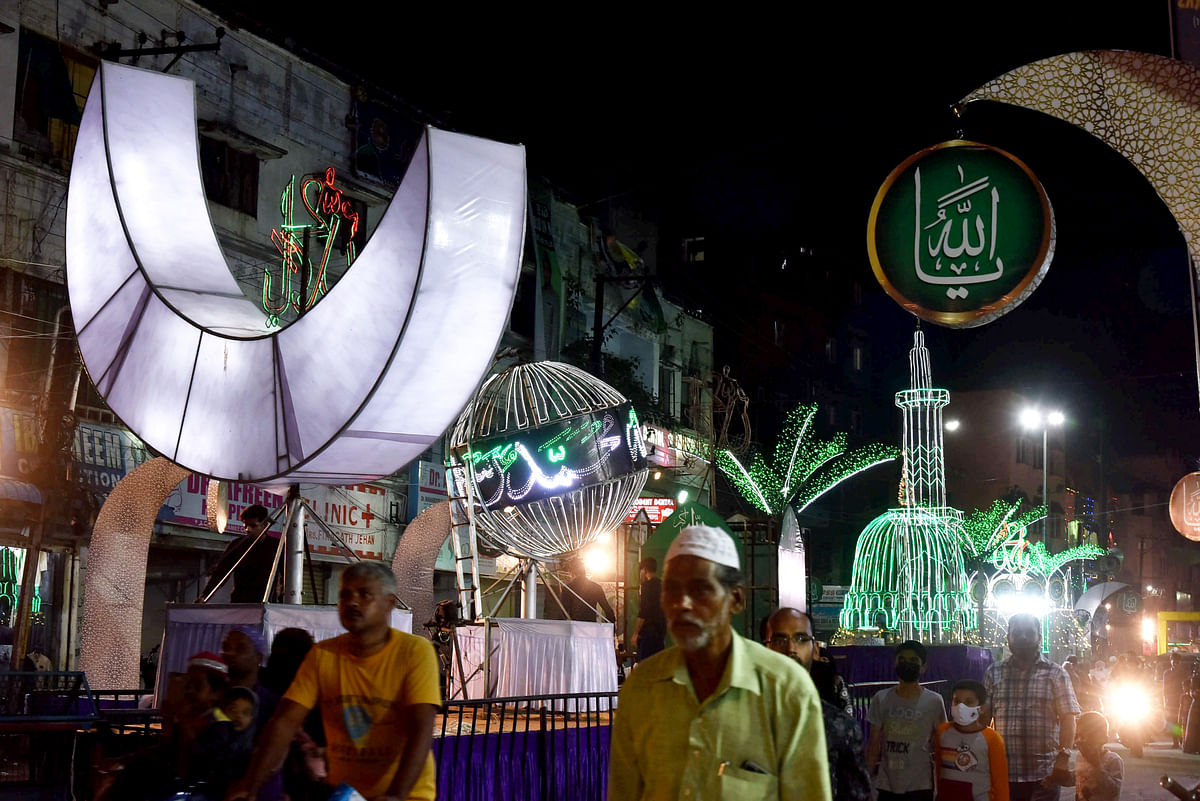 Streets illuminate with lights on the occasion of Eid Milad-un-Nabi, in Hyderabad. Credit: PTI Photo