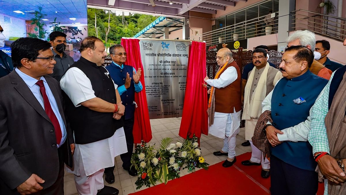 Shah also inaugurated the new campus at the IIT-Jammu and also laid foundation stones of many developmental projects. Credit: Twitter/@AmitShah