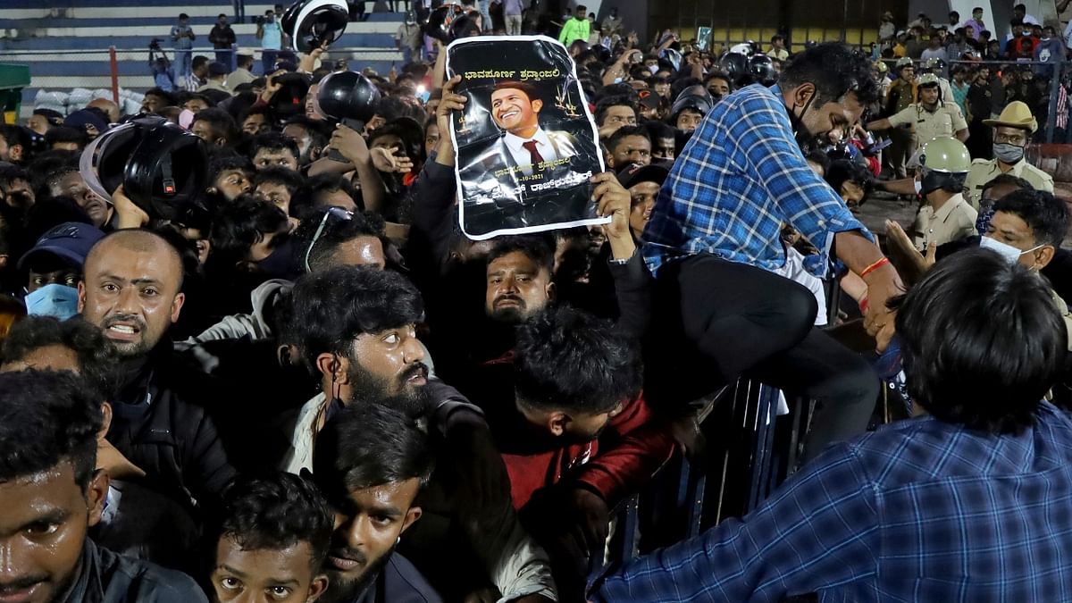 Thousands gather at Kanteerava Stadium to pay tribute to Puneeth Rajkumar