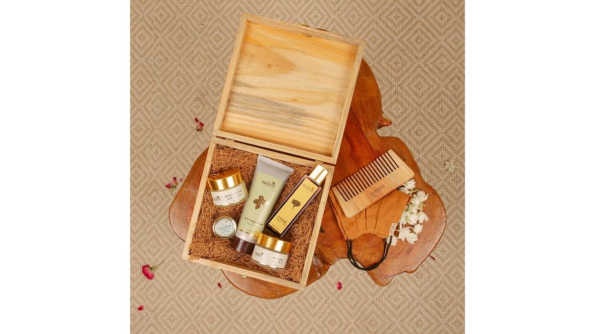 Face/ Skincare essentials: It is a perfect gifting idea for your loved ones to hydrate, rejuvenate and soothe their skin. This Diwali, glow from within and make heads turn with Mellow's green sustainable gift box! Each product is available both as a standalone product and as a part of Face Care Essentials. Credit: Special Arrangement